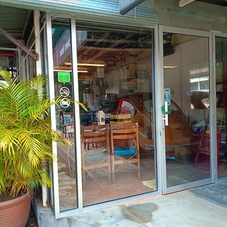 Discovery Cafe And Guesthouse Malacca Exterior foto